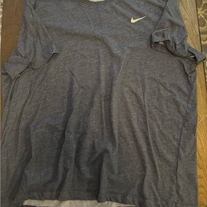 Nike Men's Heathered Gray Tee